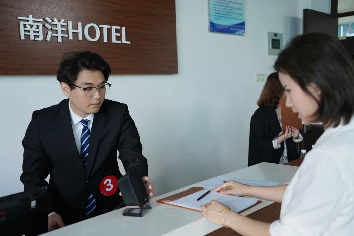 图片4.jpg 图片4.jpg