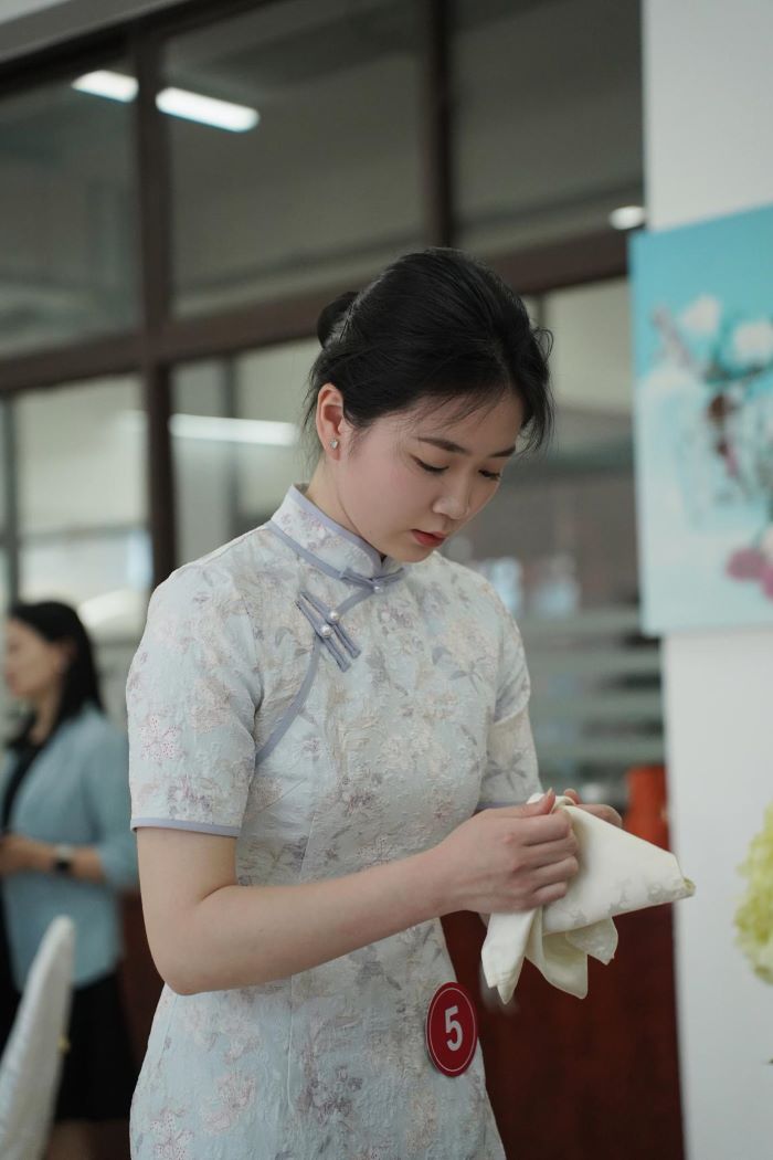 图片5.jpg 图片5.jpg