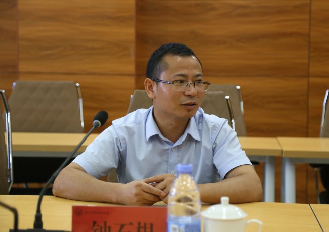 閽熺煶鏍筥鍓湰.jpg